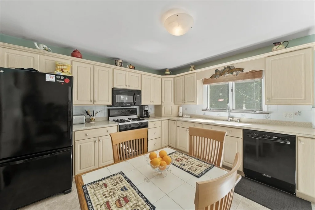 Photo of 17 Perry Ave