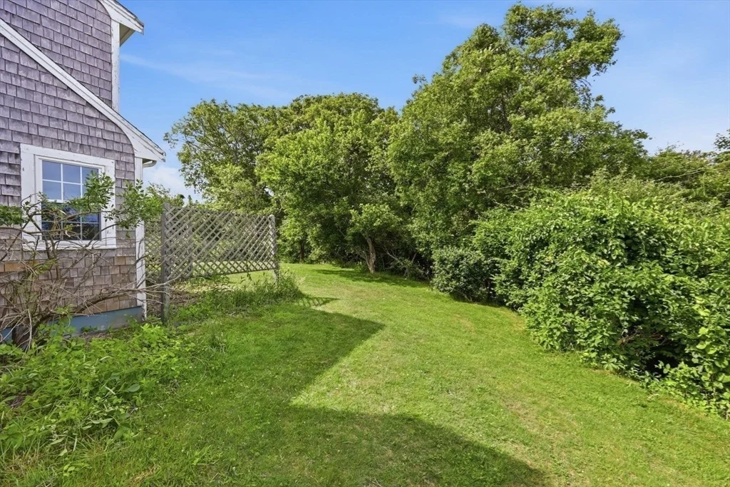 Photo of 19 Shell Dr