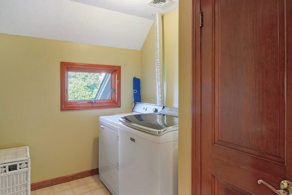 Photo of 15 Greenview Lane