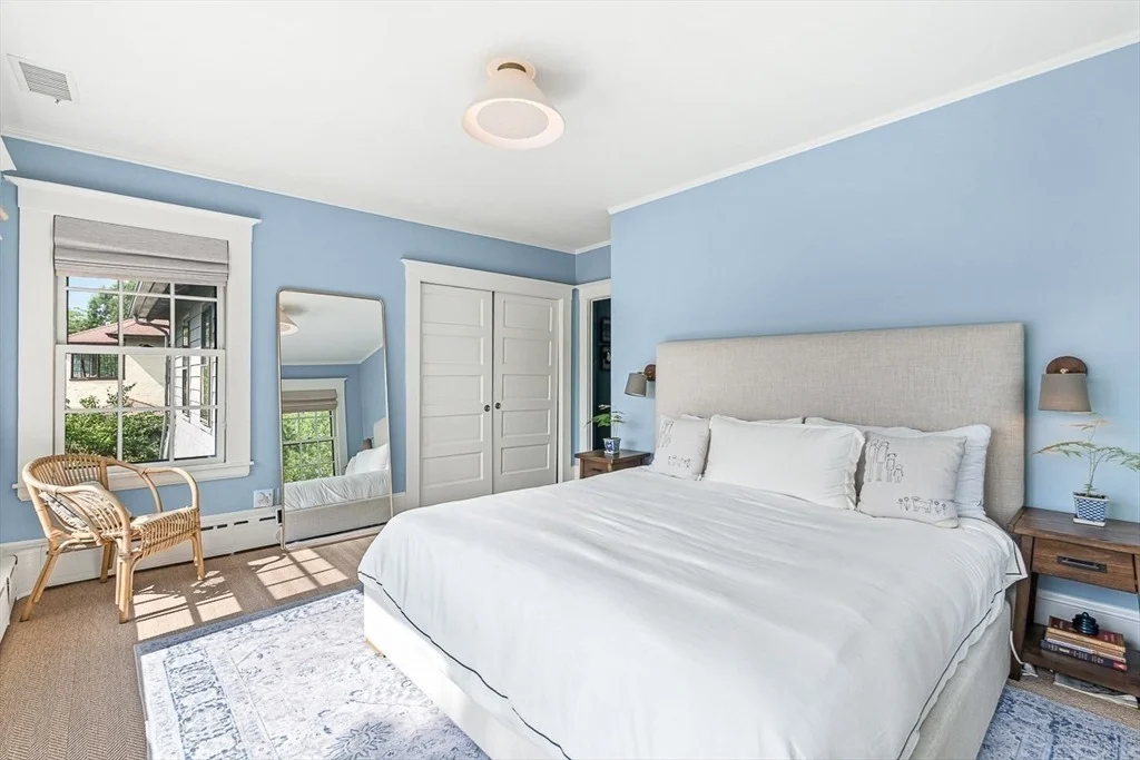 Photo of 9 Lakeview Terrace