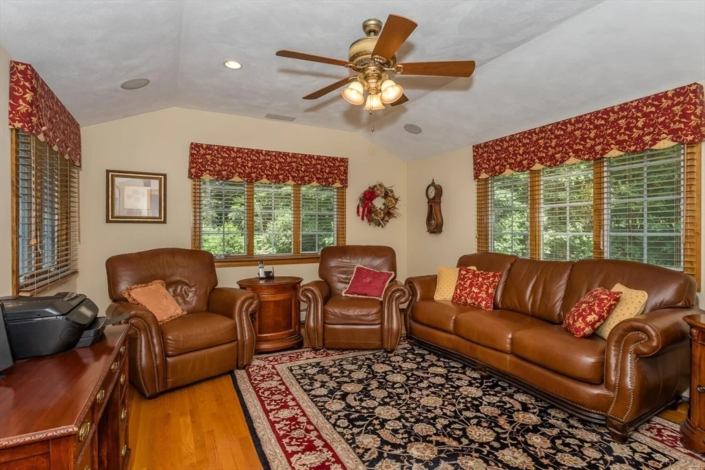Photo of 8 Walnut Street