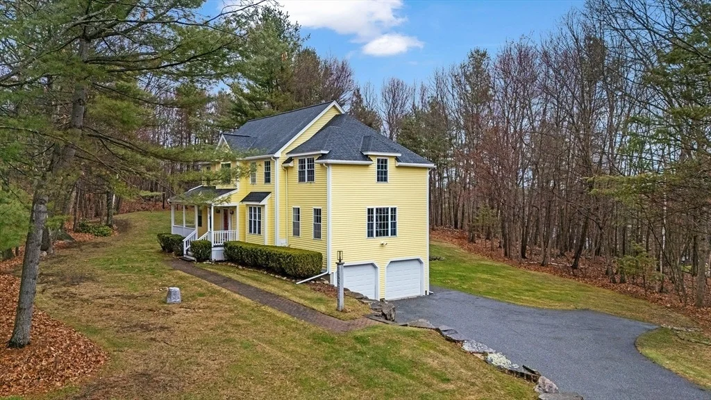 Photo of 37 Jacques Rd