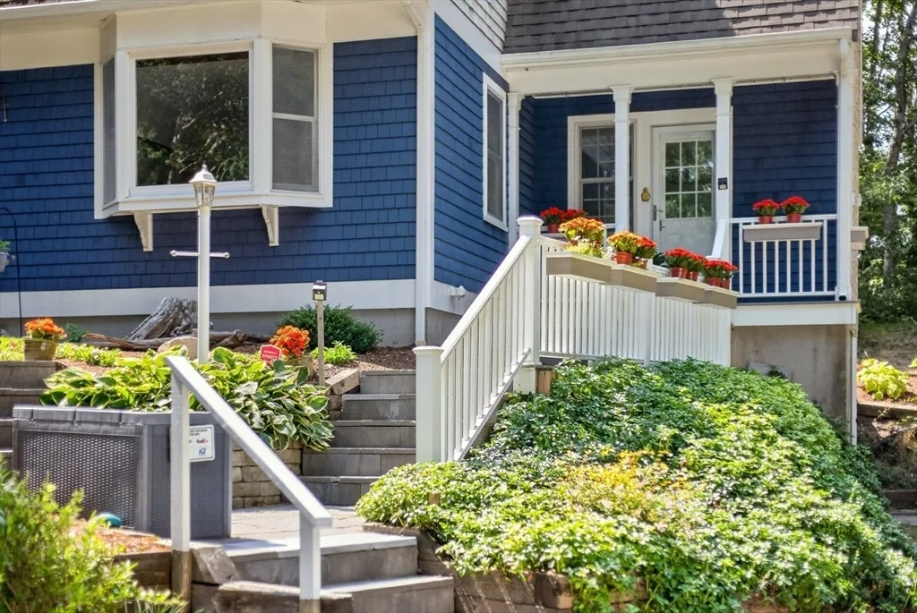 Photo of 20 Vesper Drive