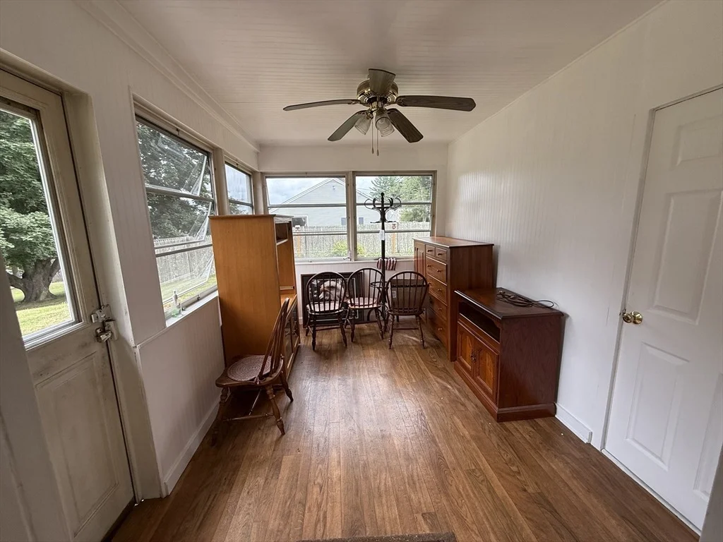 Photo of 58 Lakeview Ave