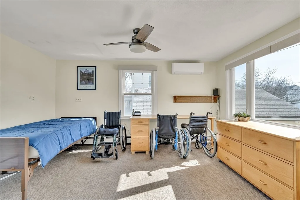 Photo of 10 Bartlett Avenue