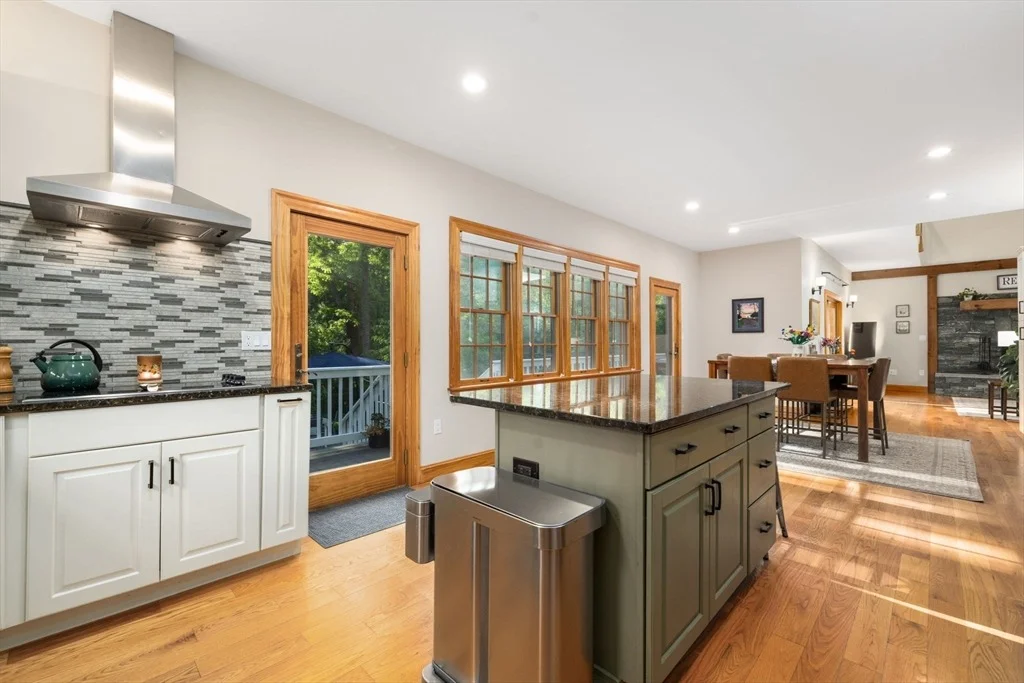 Photo of 138 Chestnut St