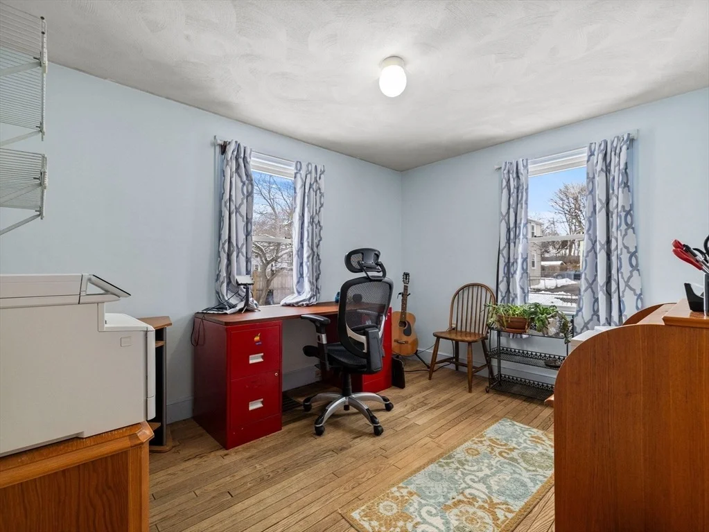 Photo of 6 Newcroft Cir