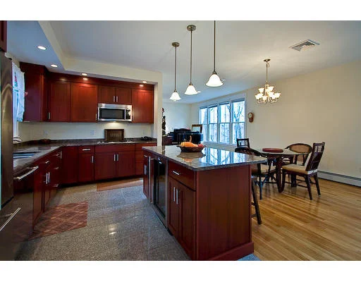 Photo of 8 Chandler Pl