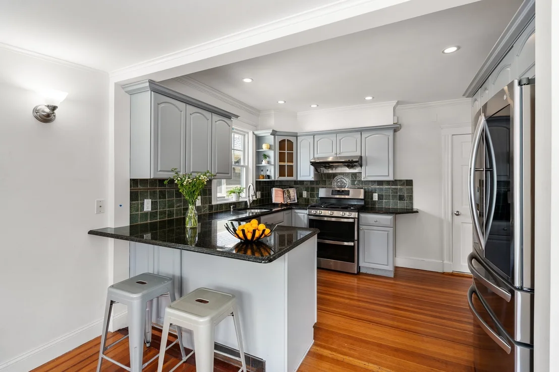 Photo of 1200 Brook Road
