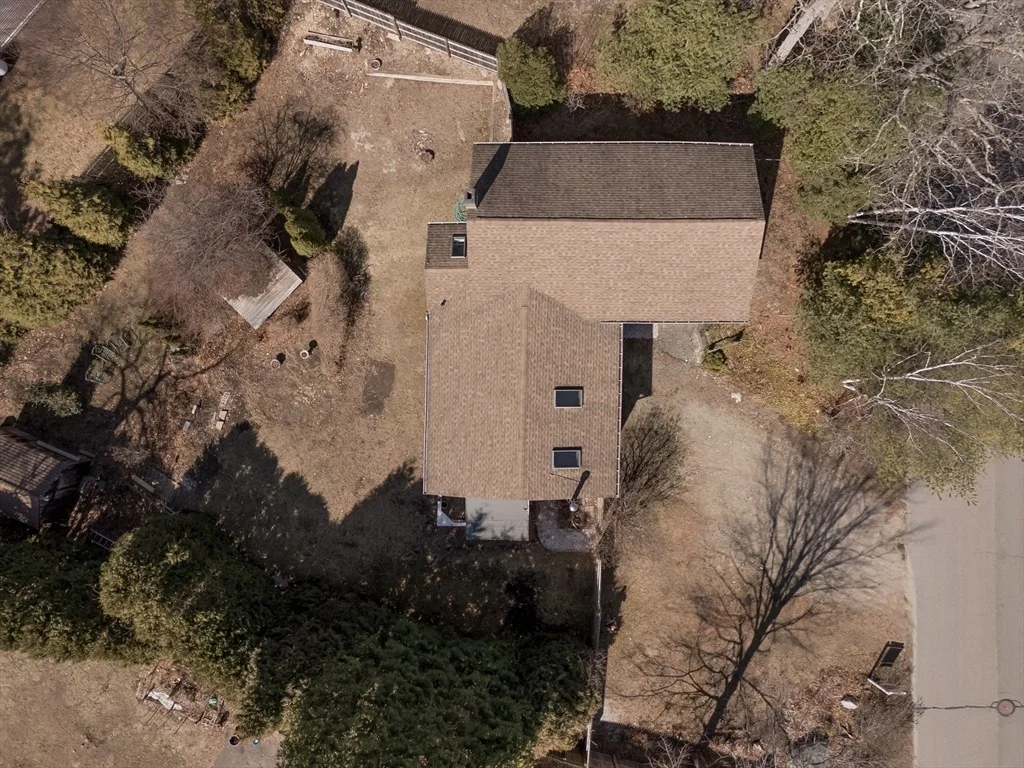 Photo of 19 Black Point Rd