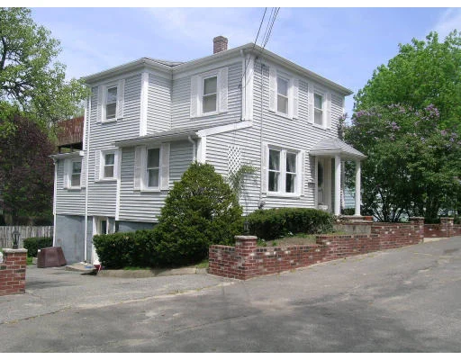 Photo of 10 Edgemere St