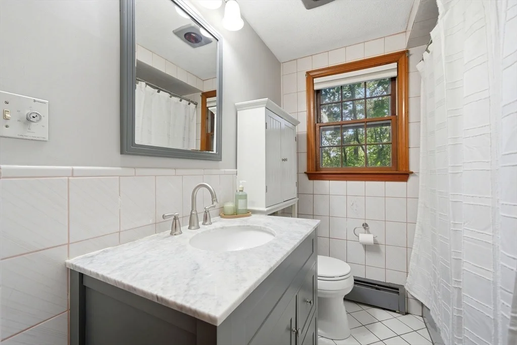 Photo of 10 Richardson Cir