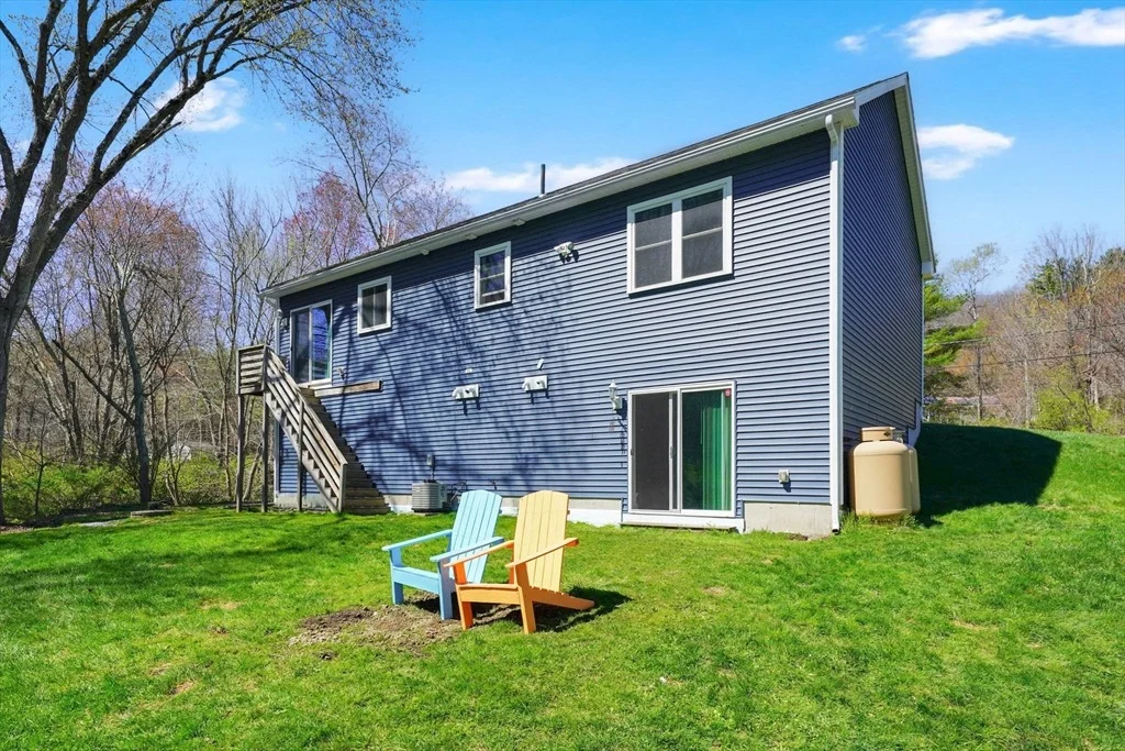Photo of 249 Ware St