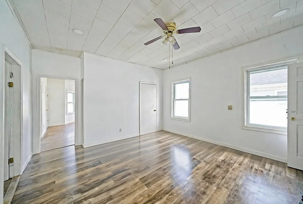 Photo of 401 Buffinton St