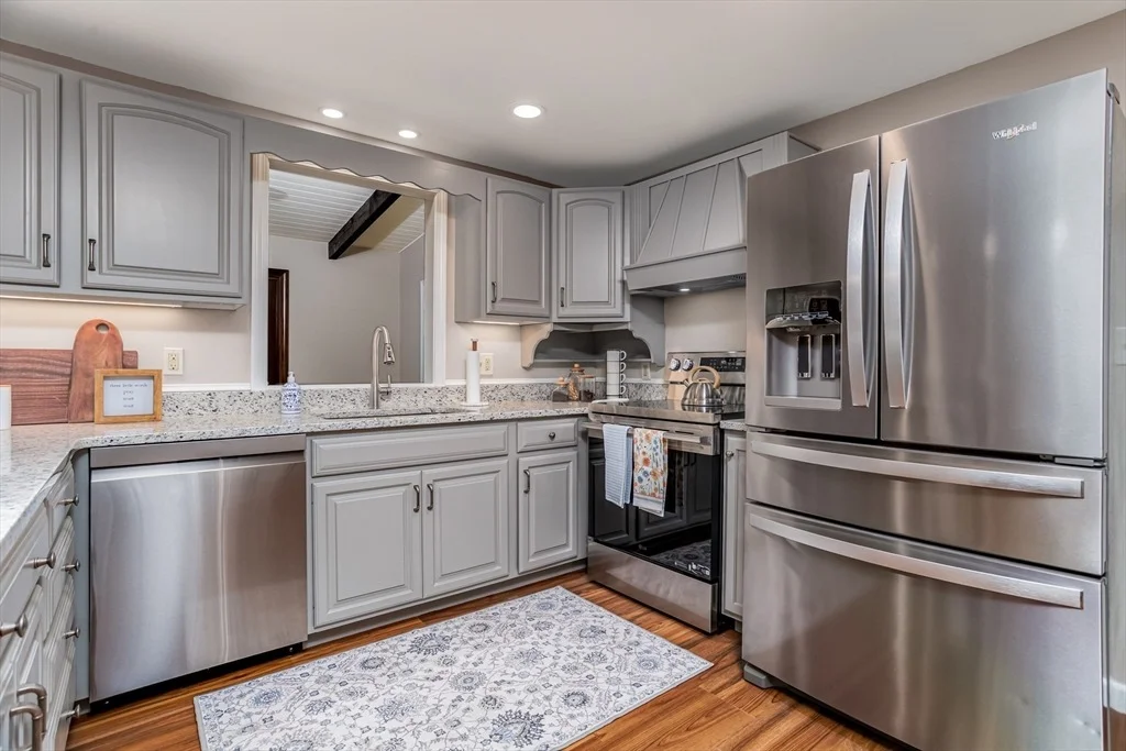 Photo of 106 Marshall St