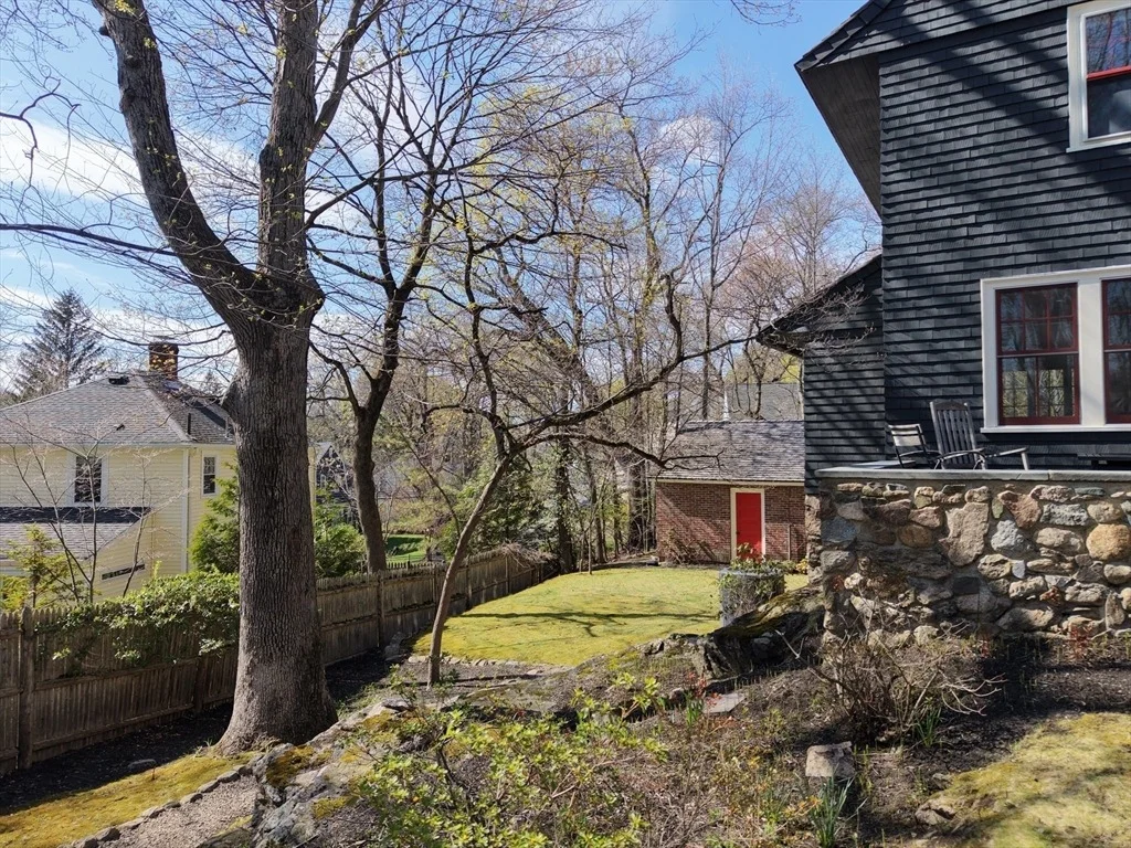 Photo of 70 Curve St