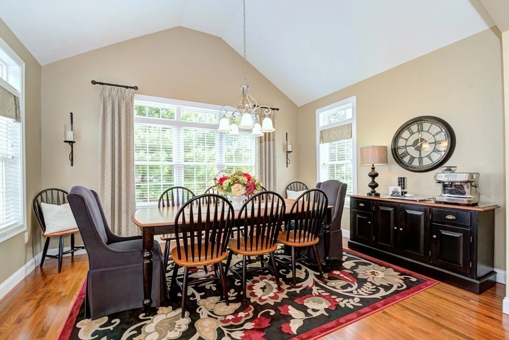 Photo of Unit 10 at 10 Dunrobin Cir