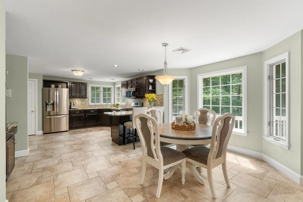 Photo of 27 Lancashire Dr