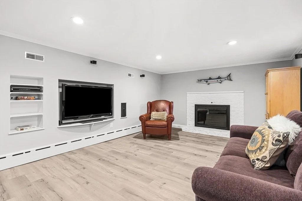 Photo of 21 Willowdale Road