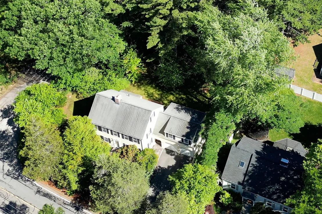 Photo of 390 Marsh St