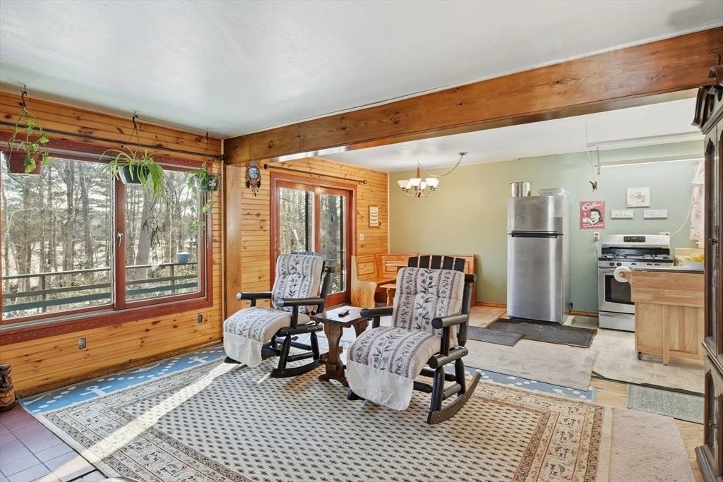 Photo of 200 Fox Den Rd