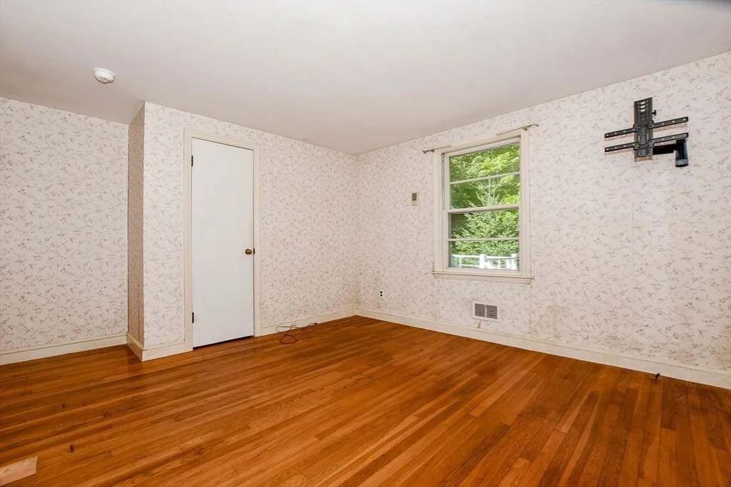 Photo of 27 Beach Street