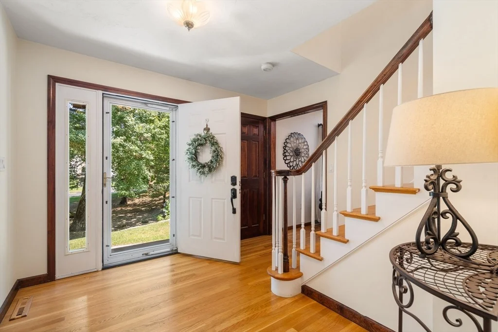 Photo of 8 Gaslight Lane