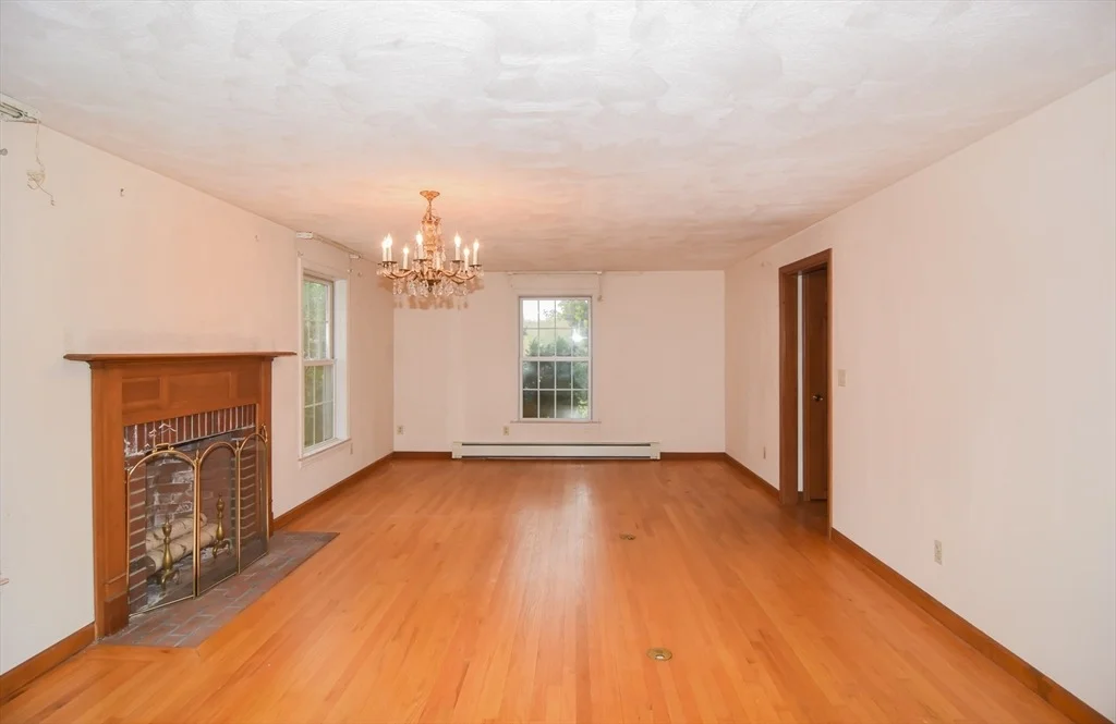 Photo of 356 Linebrook Rd.