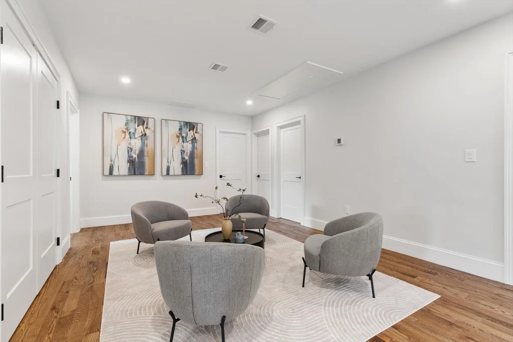 Photo of 5 Cook Road