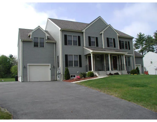 Photo of Unit 40 at 40 Mendon Street