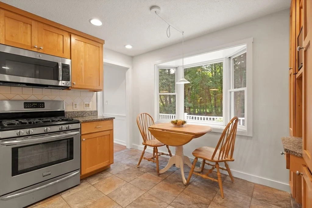 Photo of 368 Acton Rd