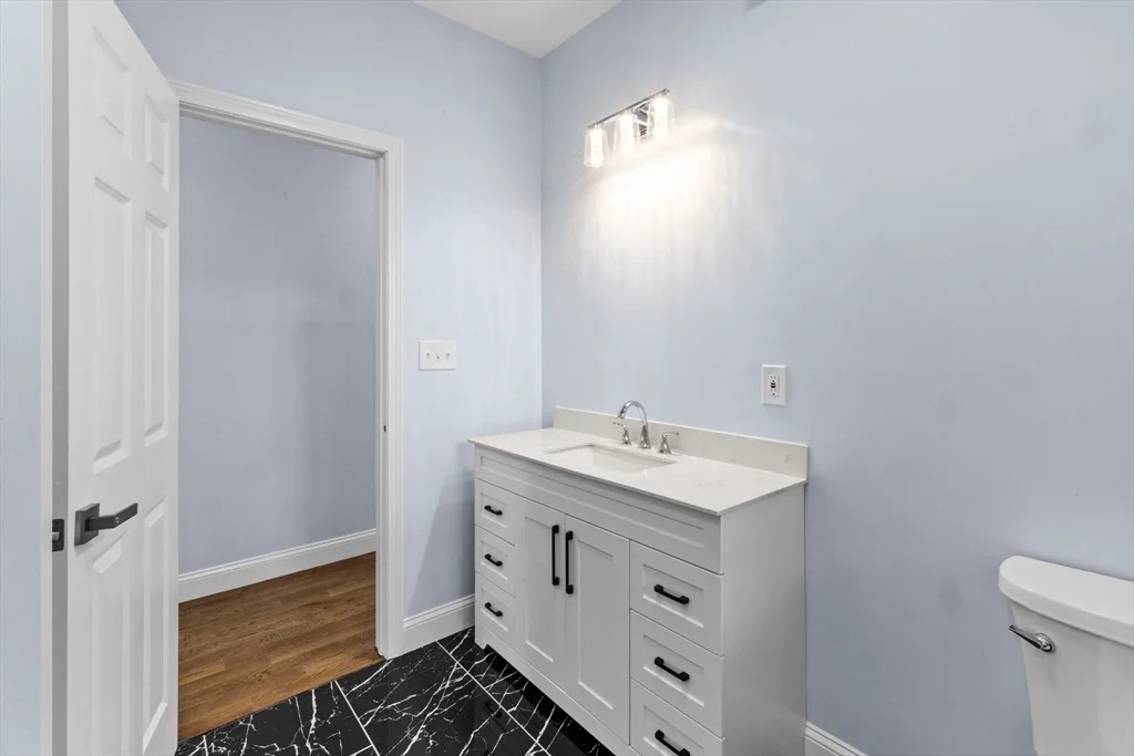 Photo of 489 Spring St.