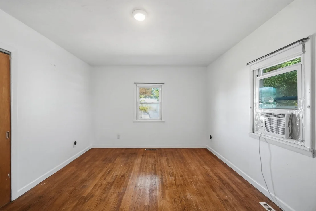 Photo of 150 Lawndale St