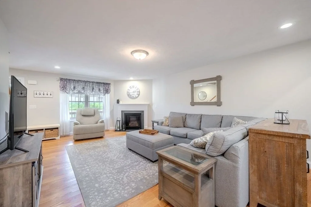 Photo of Unit 81 at 81 Ariel Cir