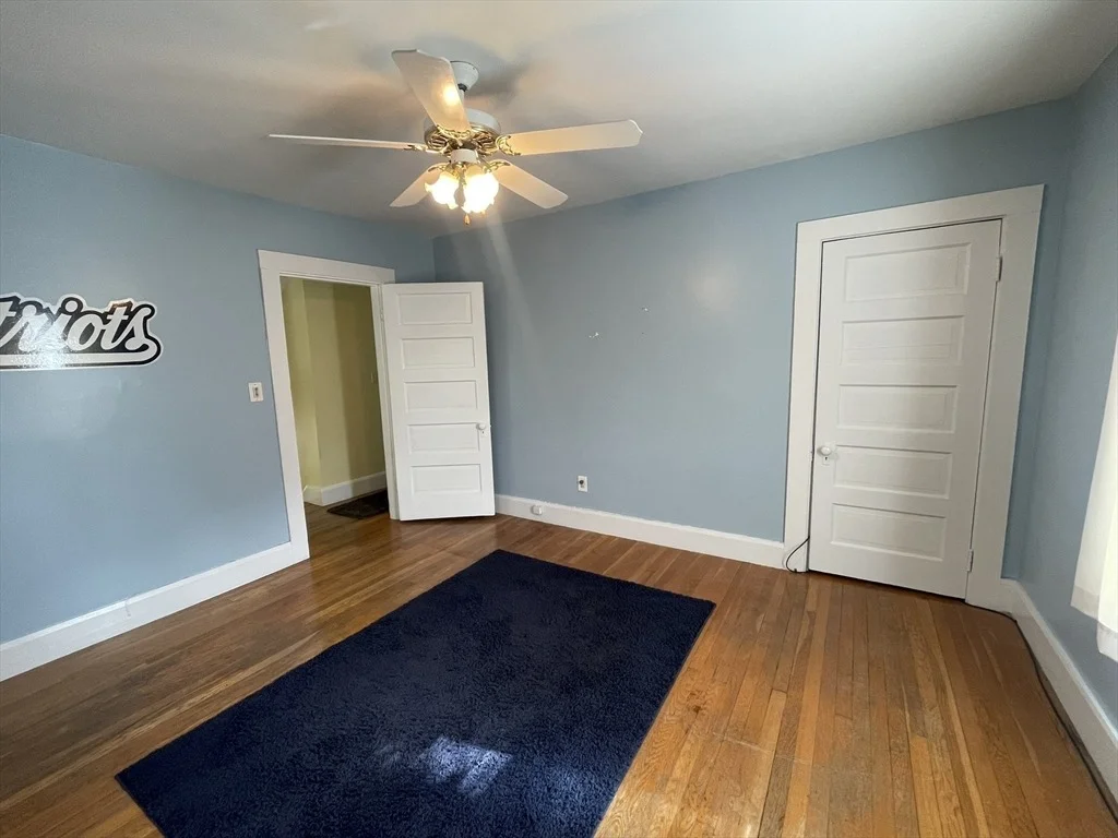 Photo of 384 Elliott St