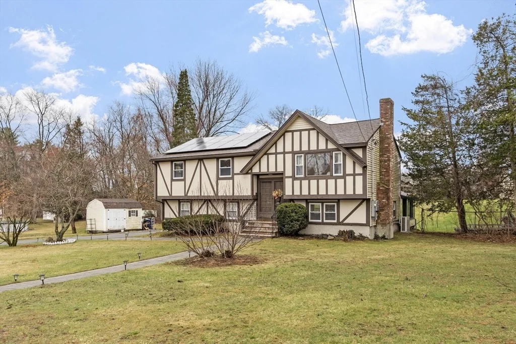 Photo of 17 Horseshoe Rd