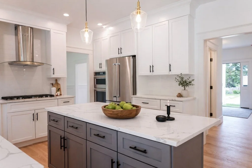 Photo of 15A Bellmore Road
