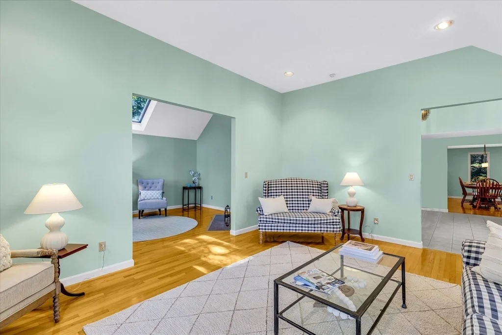Photo of 4 Florence Ave