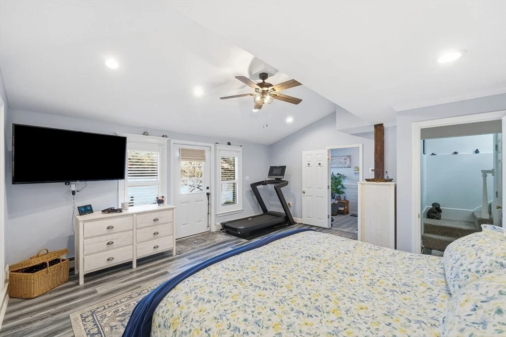 Photo of 44 Oak Pl
