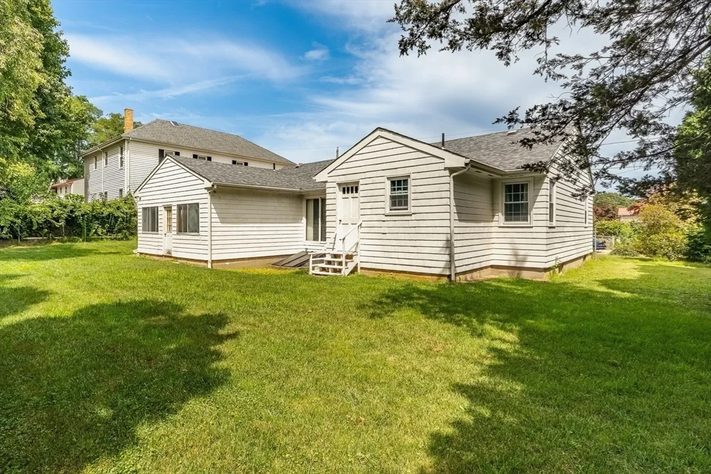 Photo of 355 Barnes