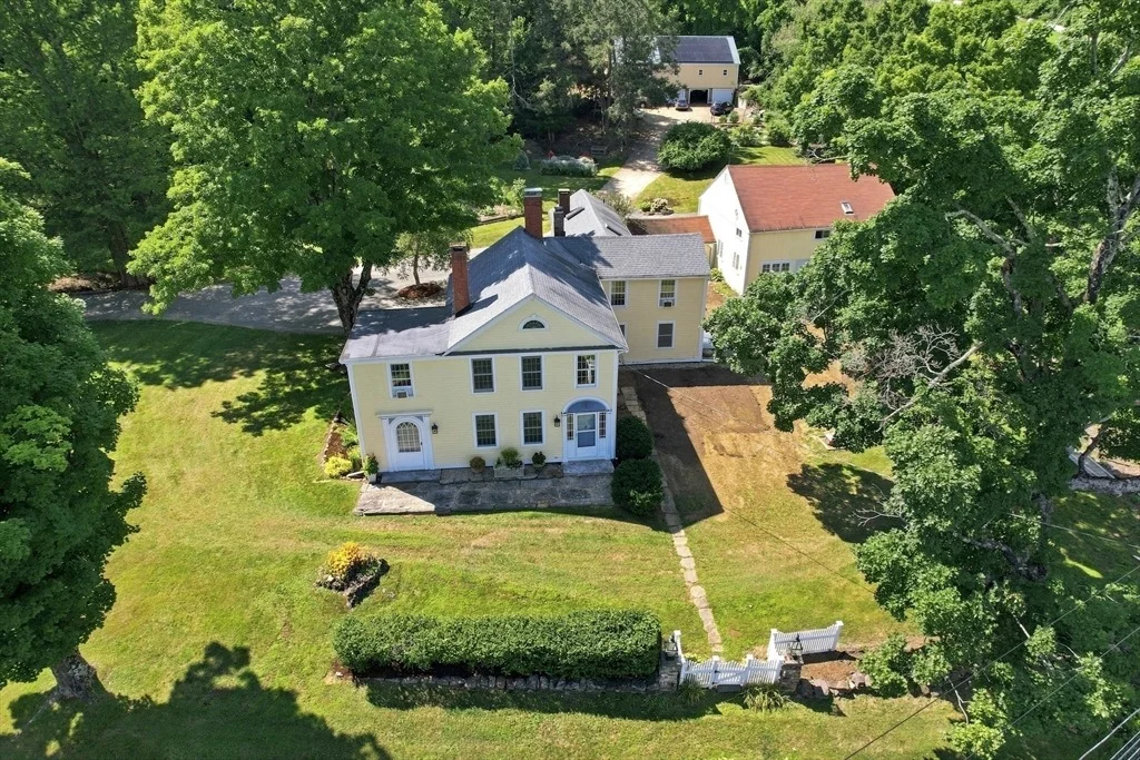 Photo of 170 Brookfield Rd