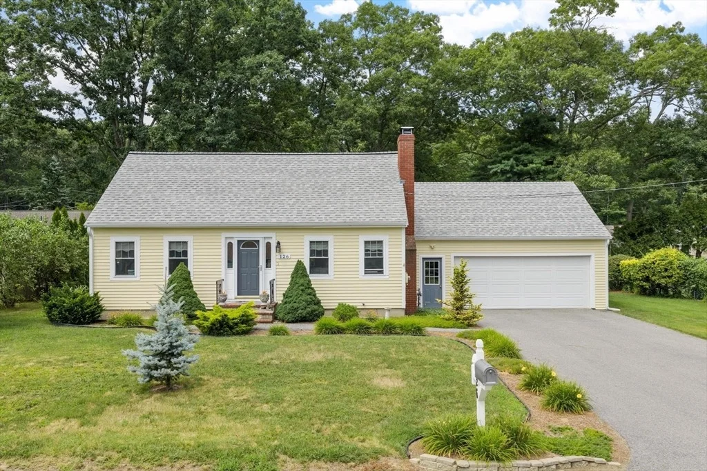 Photo of 126 Oak Ridge Dr