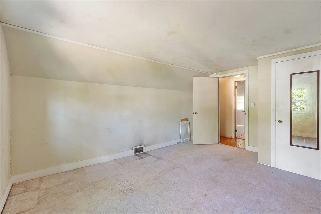 Photo of 15 Moore Road