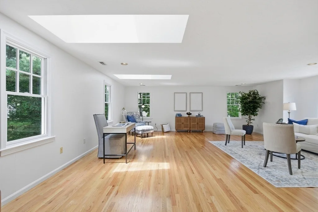 Photo of 81 Parish Rd