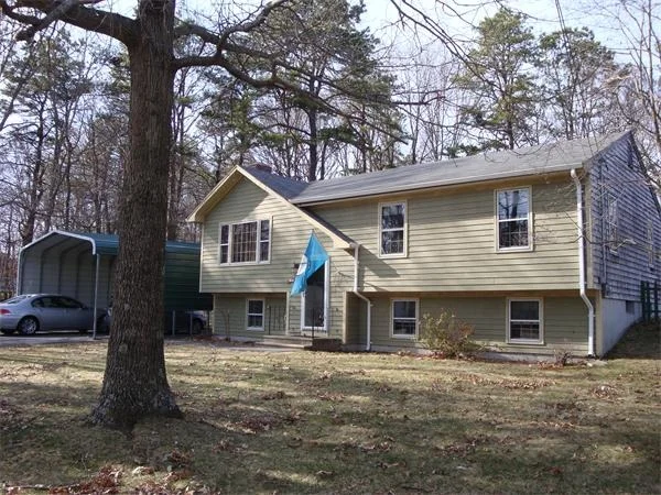 Photo of 868 Read St