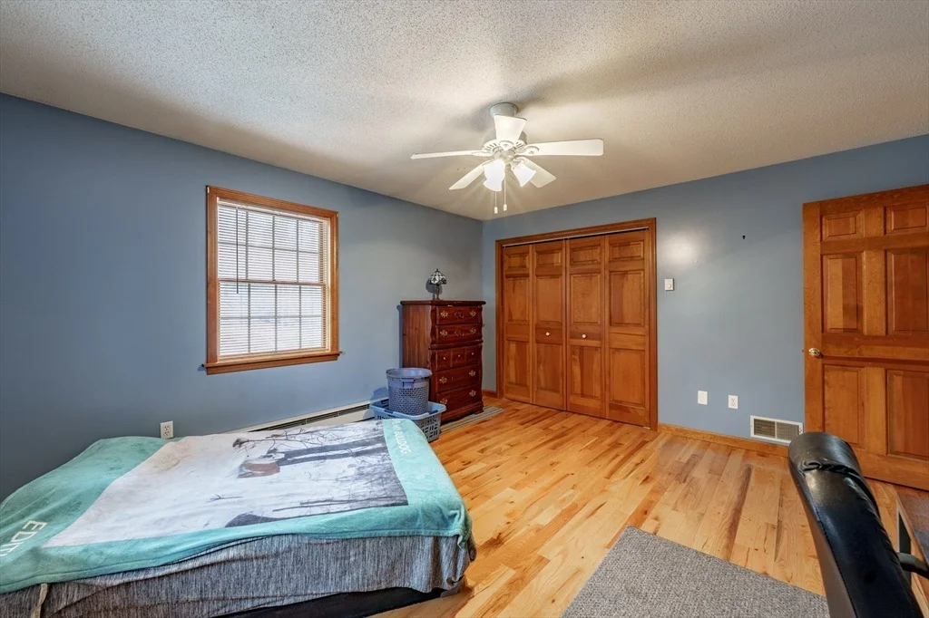 Photo of 76 Coffey Hill Rd