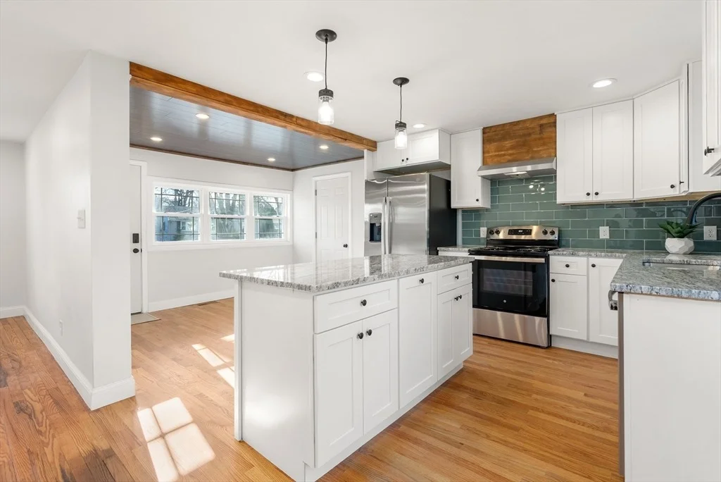 Photo of 48 Beeler Avenue