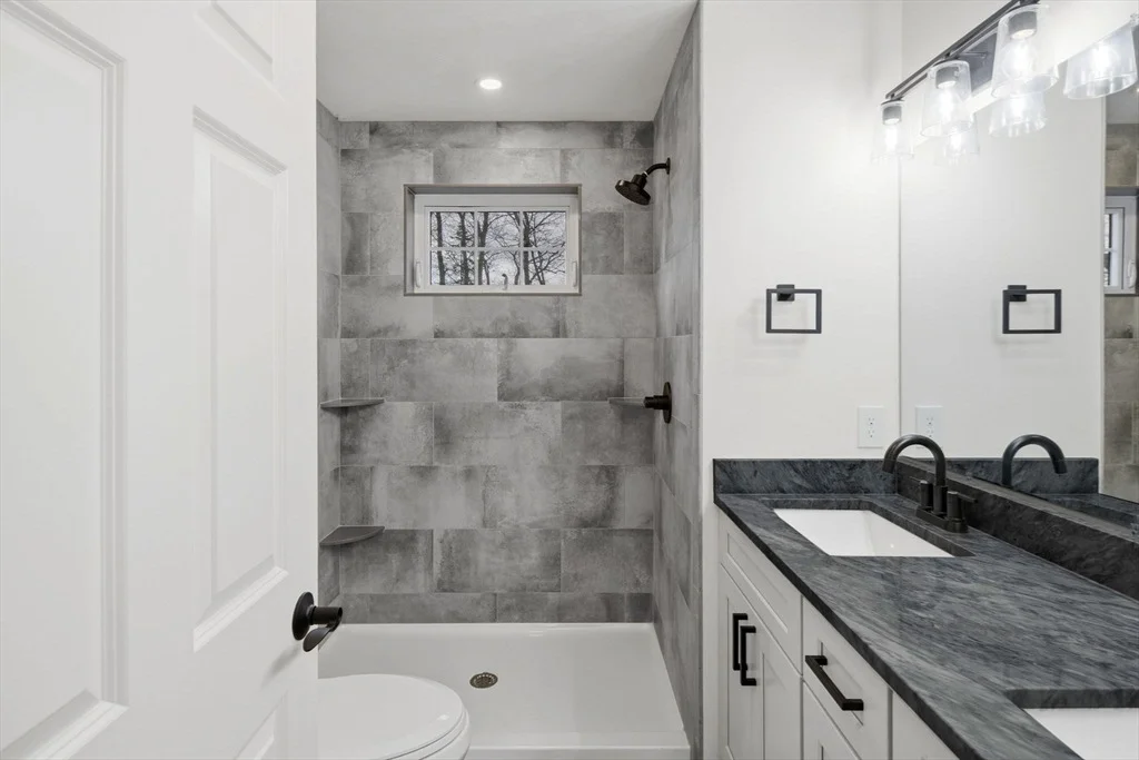 Photo of 38 Colonial
