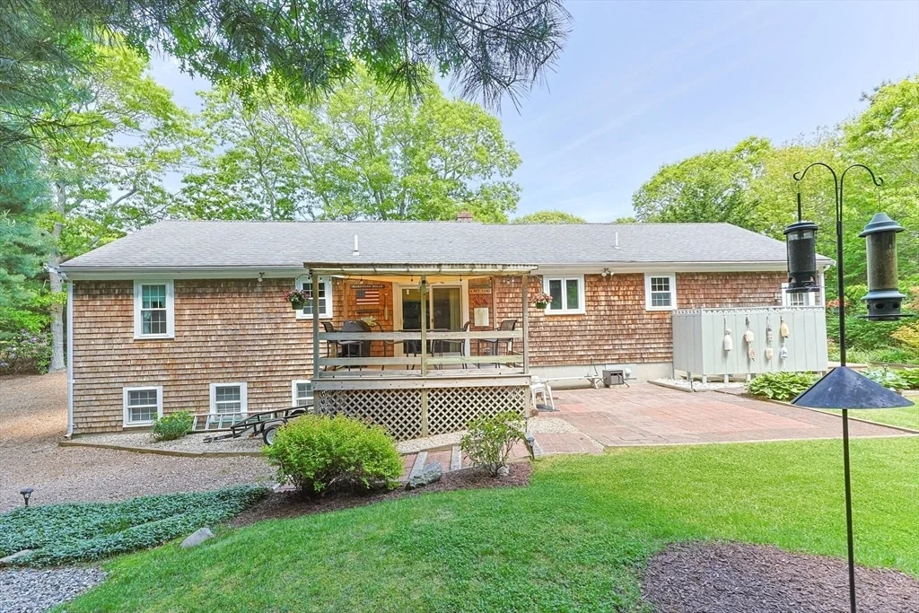 Photo of 825 Lumbert Mill Rd