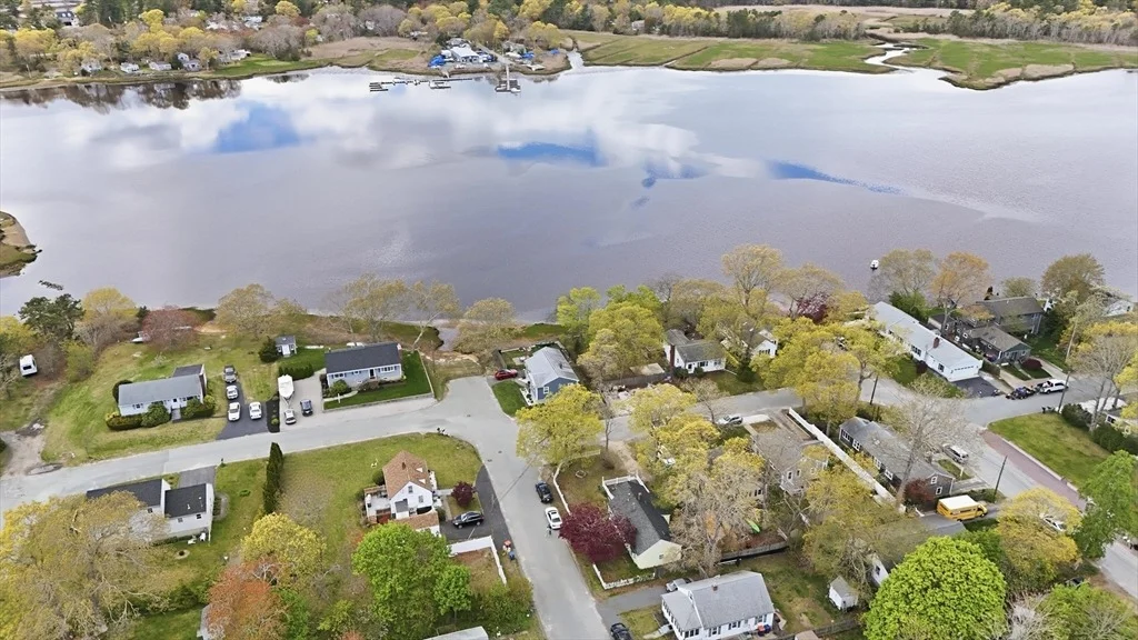 Photo of 7 Highland Bay Dr